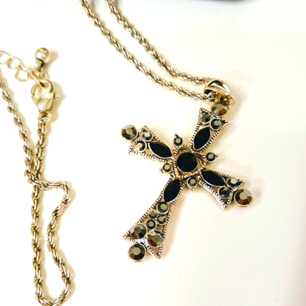 Vintage Gordon's Silver and Black Jet Sparkly Cross Necklace